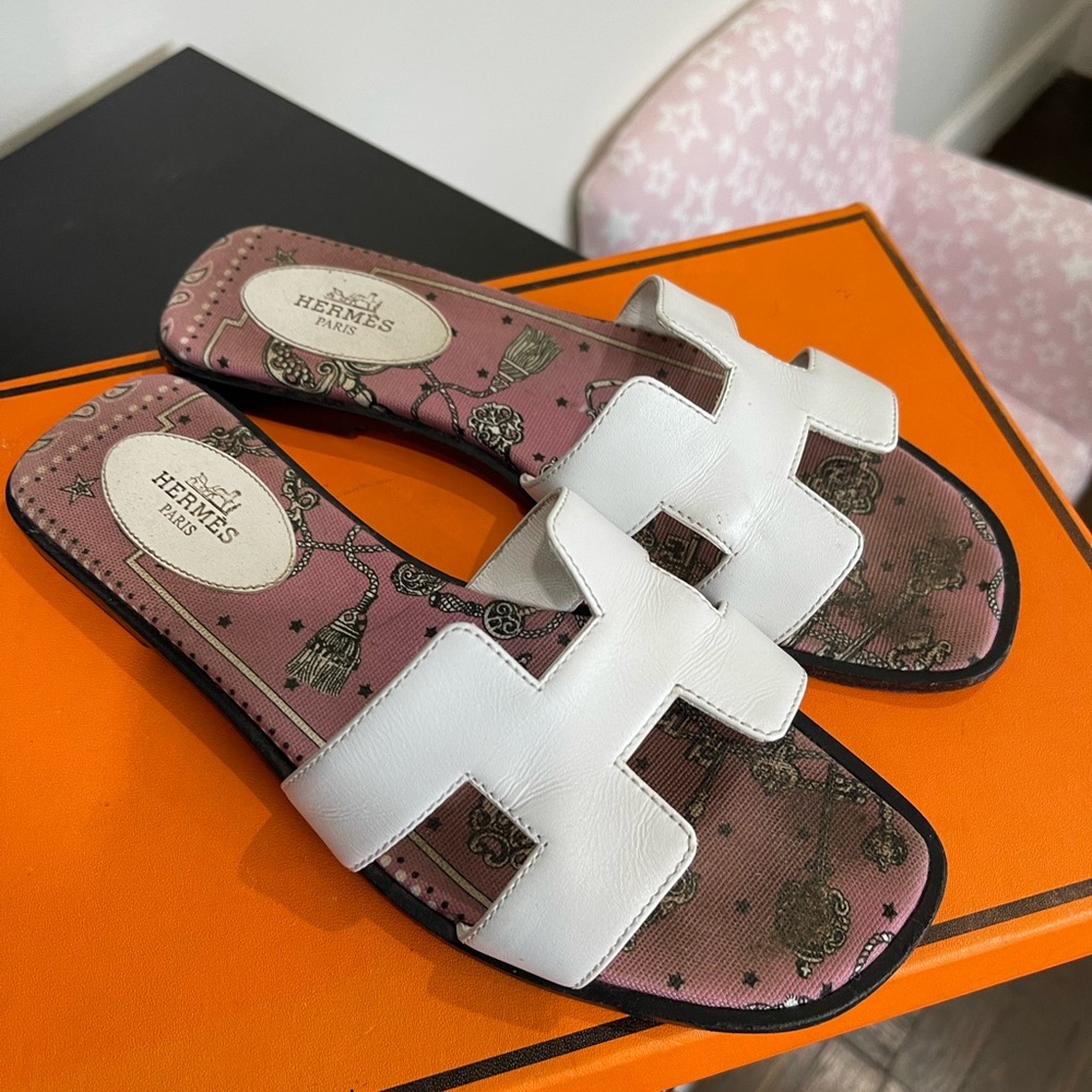 Hermes Oran Sandals View 4